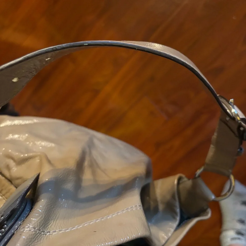 Coach Peyton Crushed Patent Leather Hobo Bag Purse 19755 Taupe